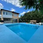 Villa Pool